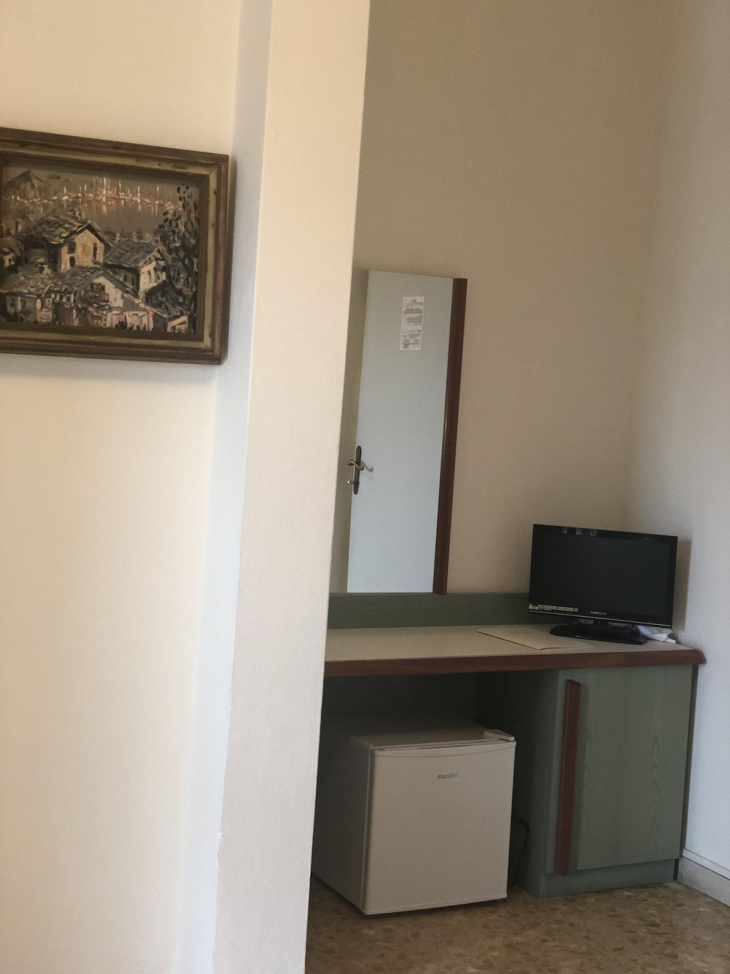 Lukas Hotel